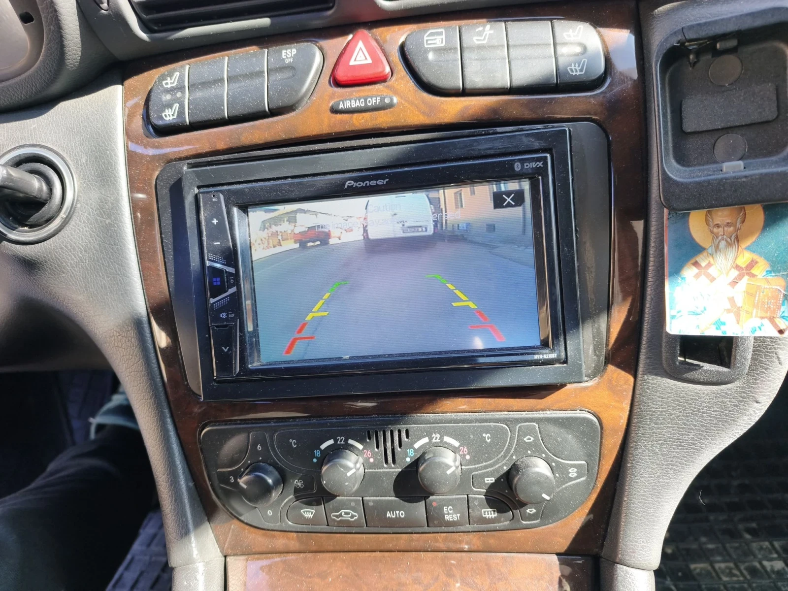 Mercedes-Benz C 220, снимка 8 - Автомобили и джипове - 56717039