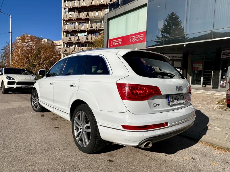 Audi Q7 EXCLUSIVE, снимка 7 - Автомобили и джипове - 48297851