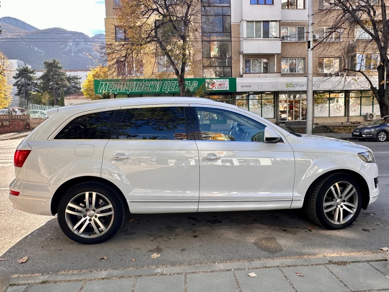 Audi Q7 EXCLUSIVE, снимка 6 - Автомобили и джипове - 48297851