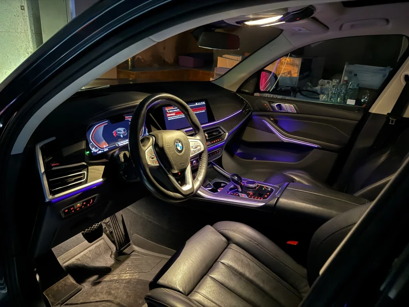 BMW X7, снимка 8 - Автомобили и джипове - 51845807