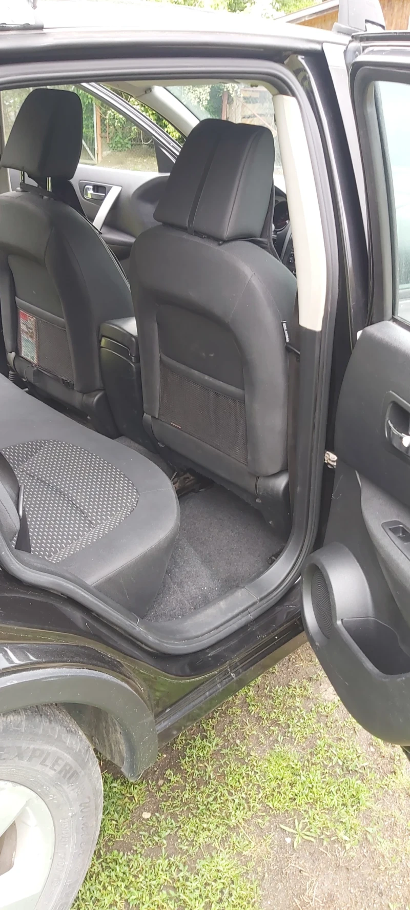 Nissan Qashqai, снимка 6 - Автомобили и джипове - 52471957