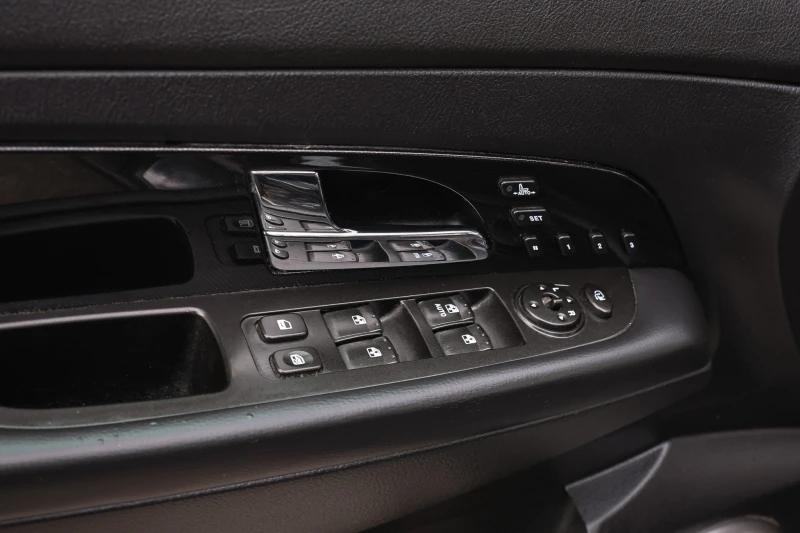 SsangYong Rexton 2.2 E-XDI EURO6  7 G-TRONIC 7 местен, снимка 17 - Автомобили и джипове - 52971008