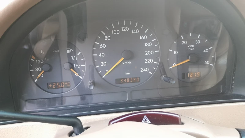 Mercedes-Benz ML Ml 2.7cdi ръчка , снимка 10 - Автомобили и джипове - 53139120