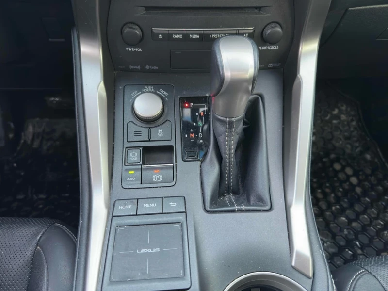 Lexus NX 200t PANO| HEATED SEATS| MEMORY, снимка 14 - Автомобили и джипове - 53369406