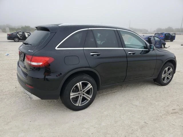 Mercedes-Benz GLC 300 512лв на месец!, снимка 4 - Автомобили и джипове - 48568977