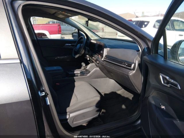 Kia Sportage LX, снимка 10 - Автомобили и джипове - 53507426