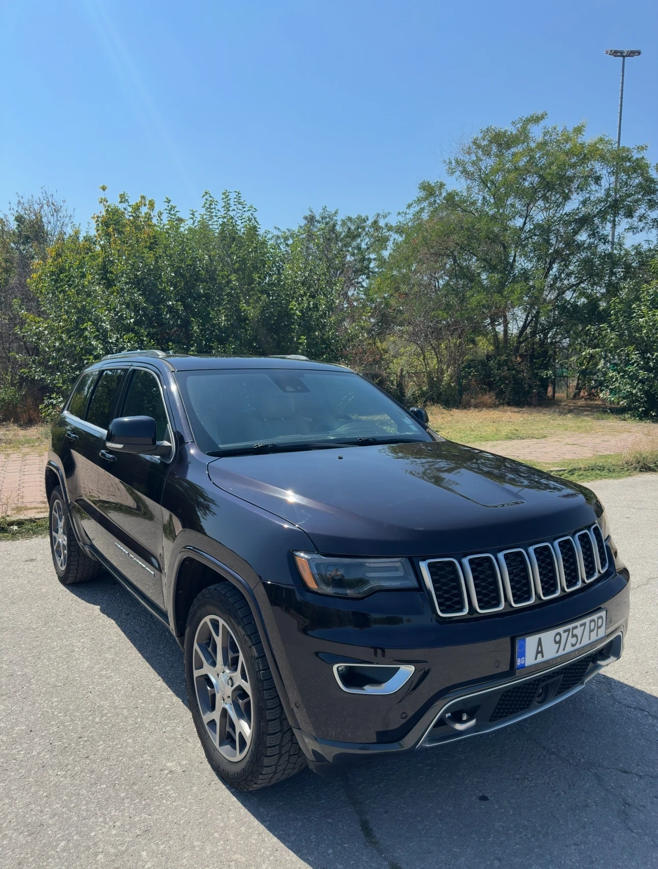 Jeep Grand cherokee  - изображение 2