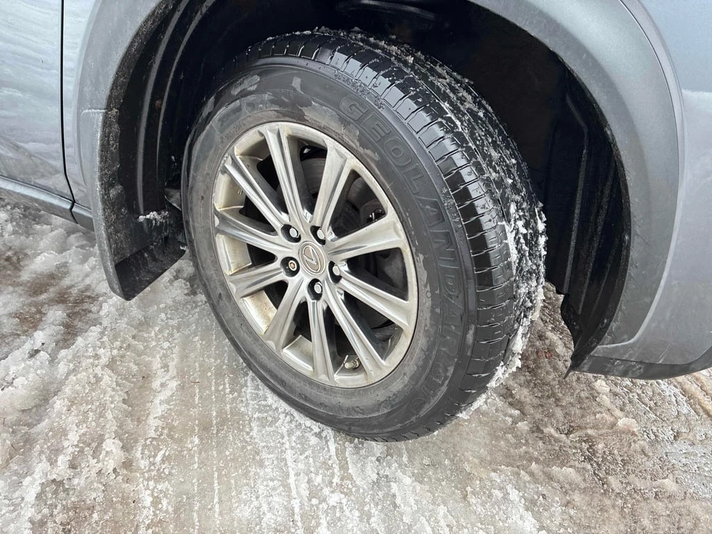 Lexus NX 200t * AWD 4dr * CARFAX * ЦЕНА ДО БГ - изображение 8