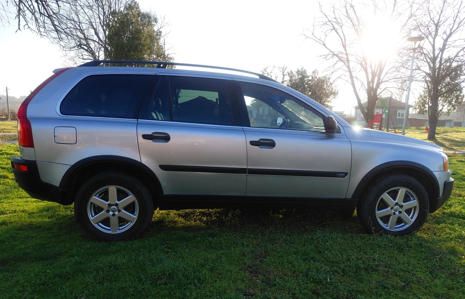 Volvo Xc90 2.4 D5/РЪЧНИ СКОРОСТИ/НОВ ВНОС - изображение 7