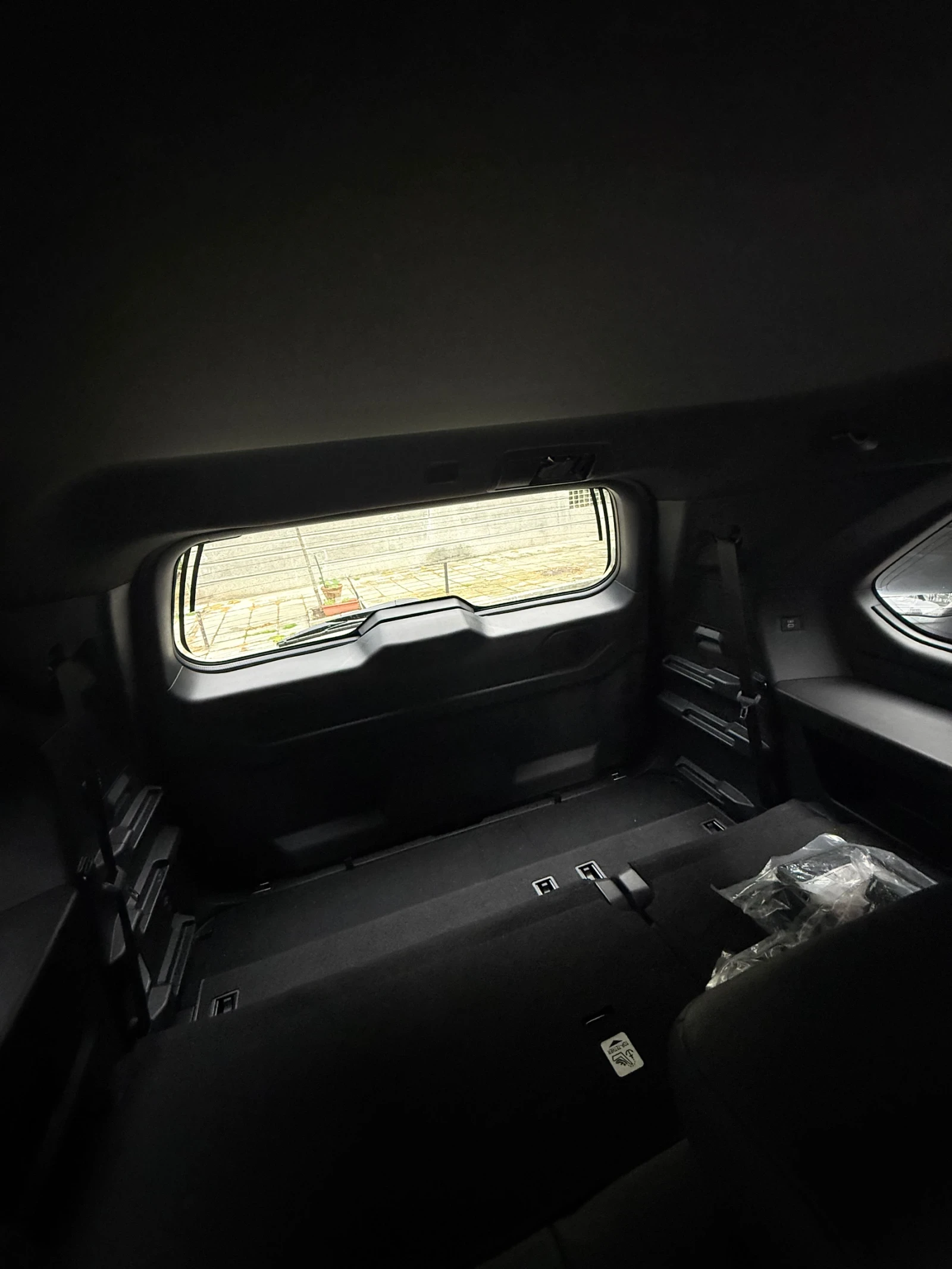 Toyota Sequoia, снимка 9 - Автомобили и джипове - 54787800