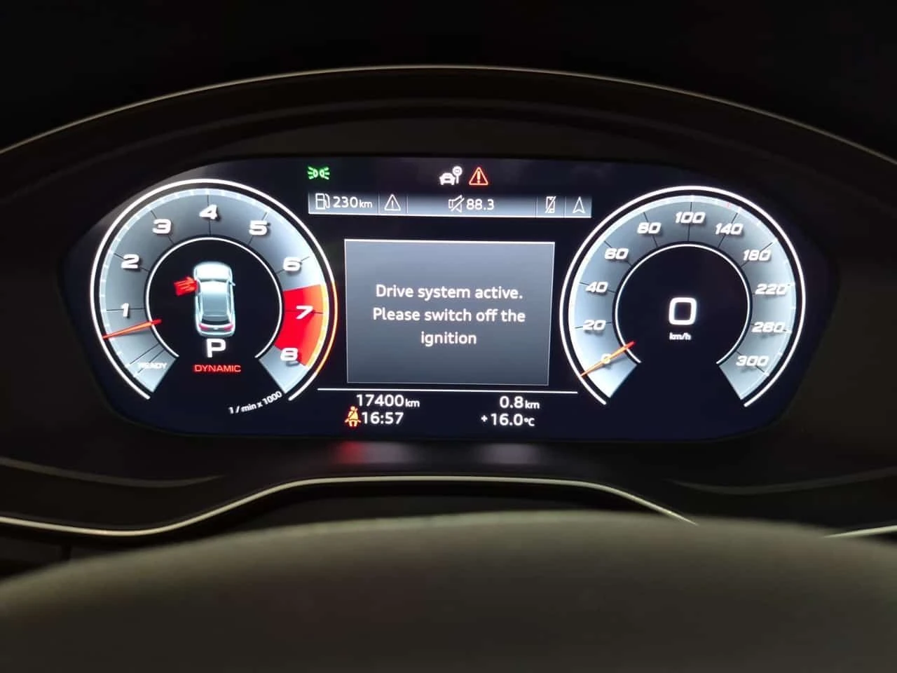 Audi SQ5  PROGRESSIV | LED | DISTRONIC | CARFAX , снимка 11 - Автомобили и джипове - 55052596