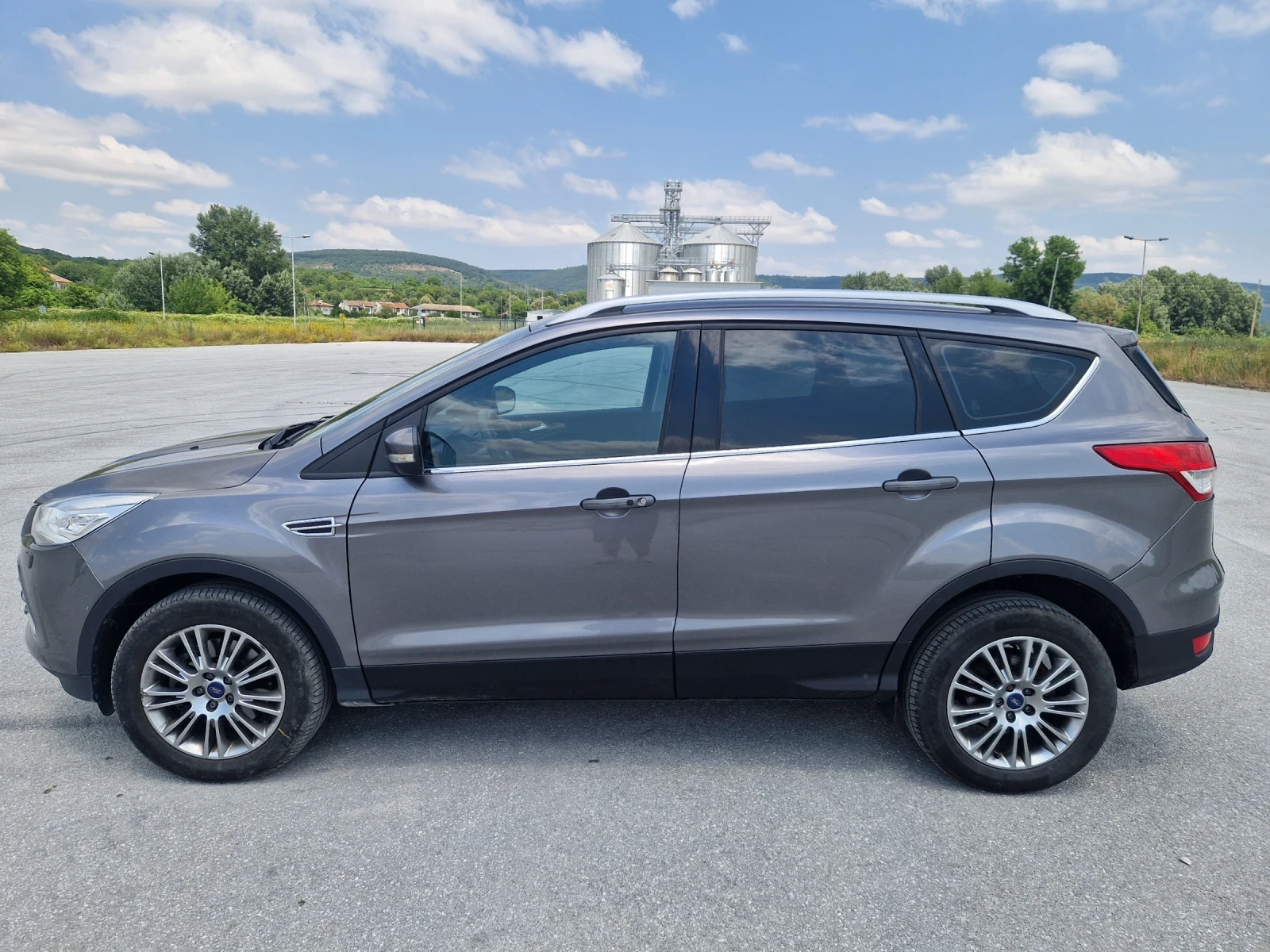 Ford Kuga 2.0 TDCi , снимка 3 - Автомобили и джипове - 55169567