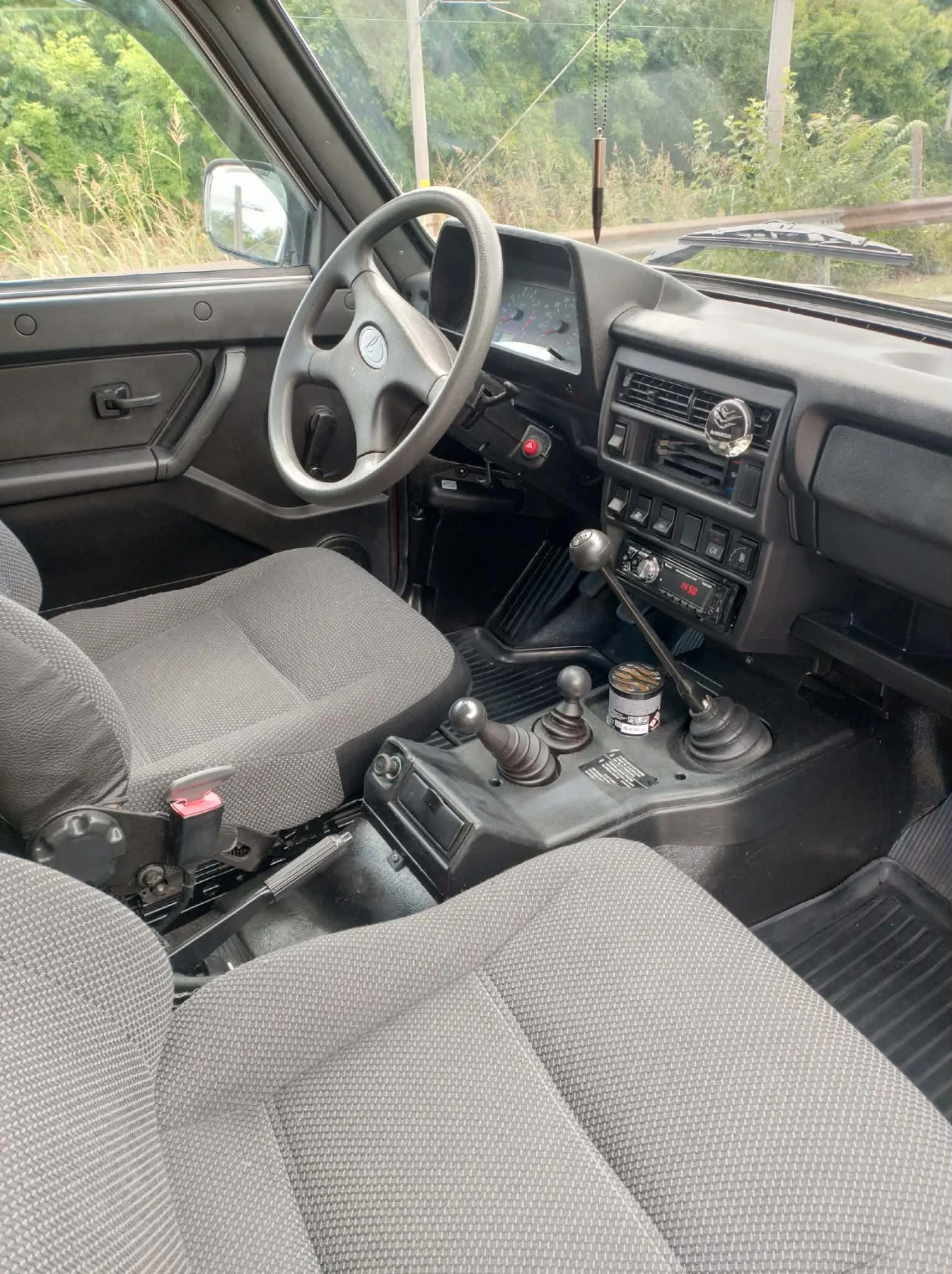Lada Niva, снимка 11 - Автомобили и джипове - 55396974