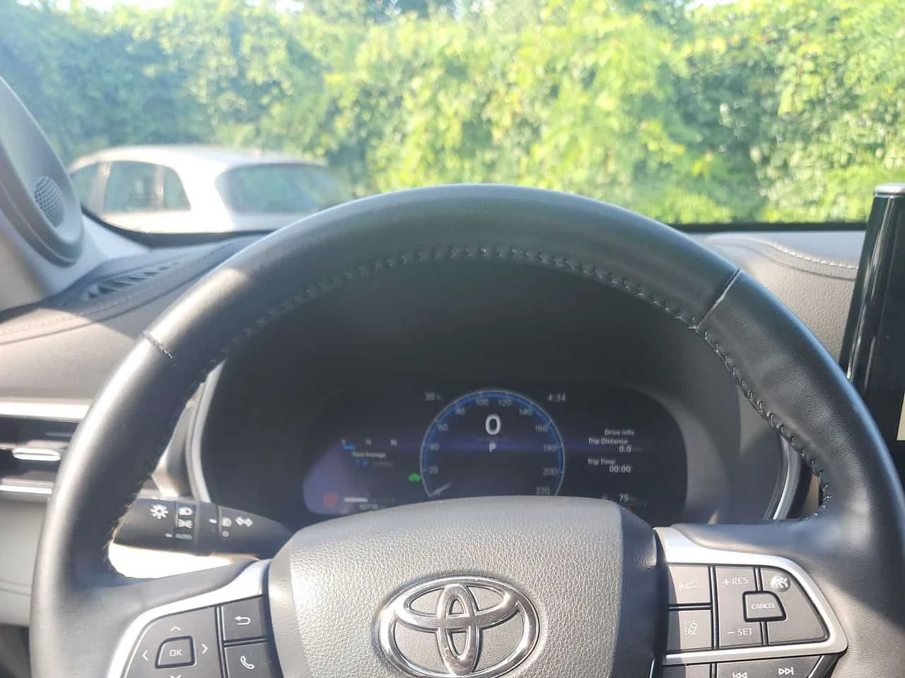 Toyota Highlander * Hybrid Limited * CARFAX * ОПЦИЯ ЗА ФИНАНСИРАНЕ, снимка 5 - Автомобили и джипове - 55668041