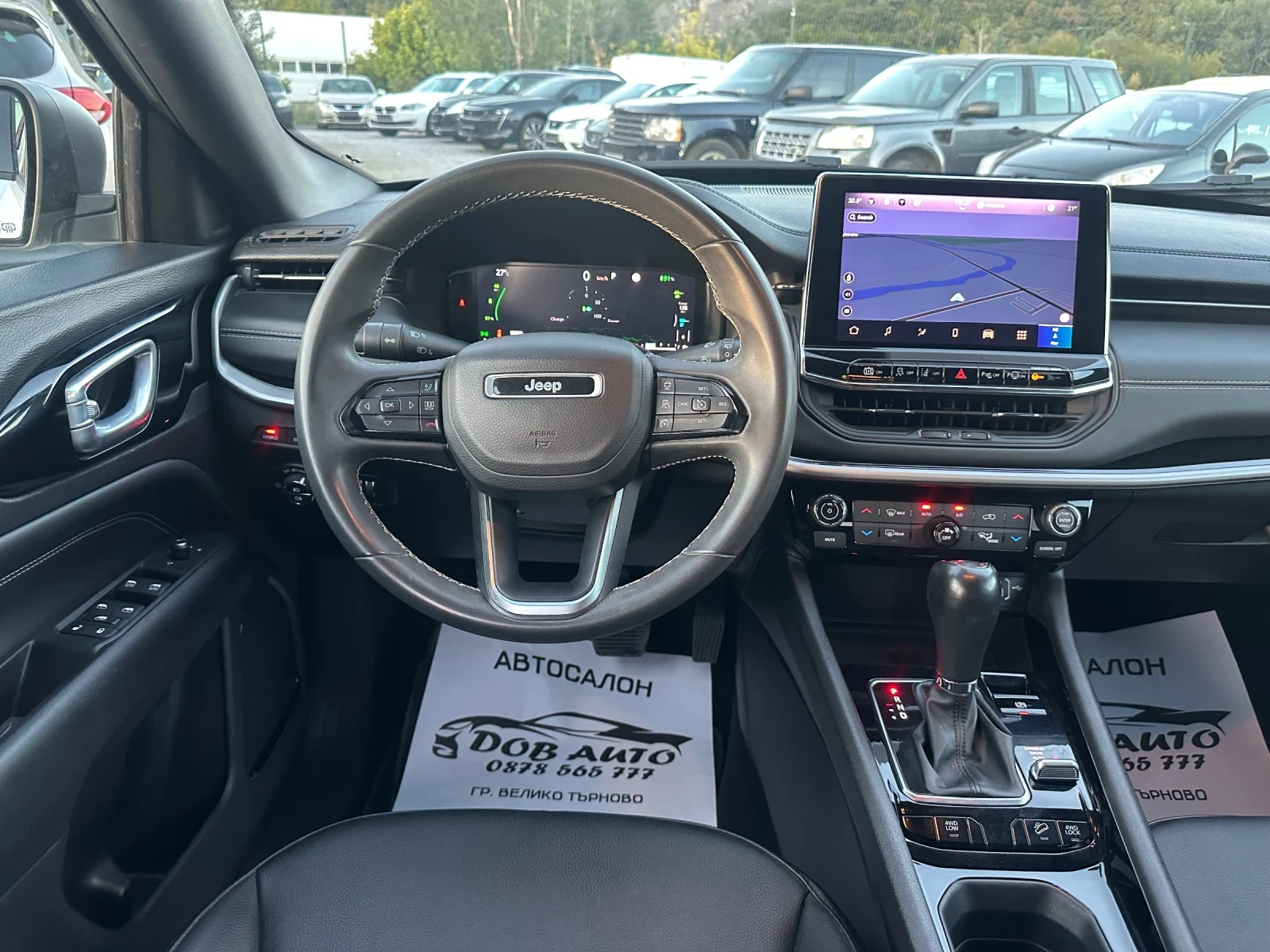 Jeep Compass 4XE-PLUG-IN-HYBRID-4x4-ДИСТРОНИК-КАМЕРА-САМОПАРКИР, снимка 11 - Автомобили и джипове - 56011500