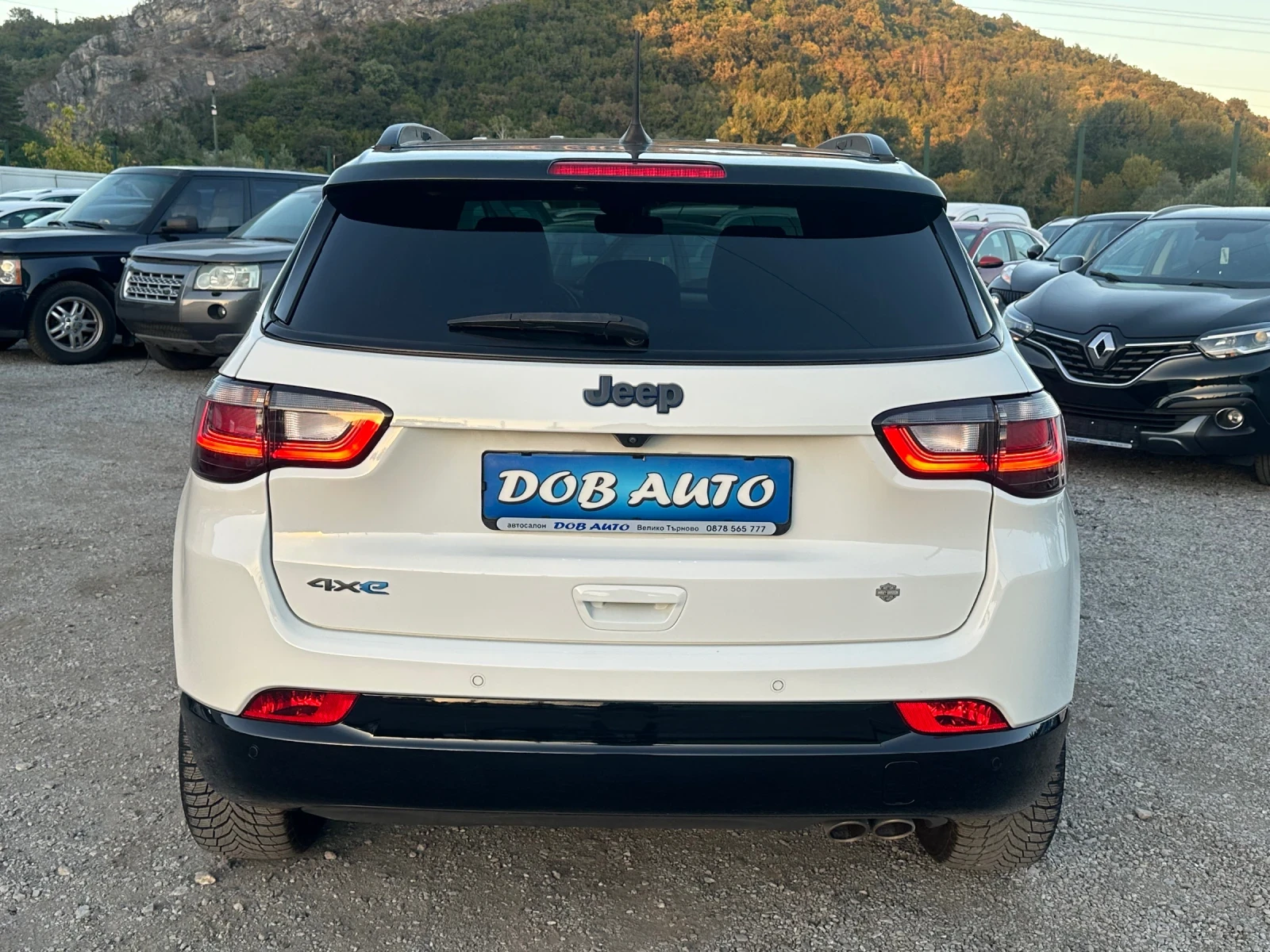 Jeep Compass 4XE-PLUG-IN-HYBRID-4x4-ДИСТРОНИК-КАМЕРА-САМОПАРКИР, снимка 5 - Автомобили и джипове - 56011500
