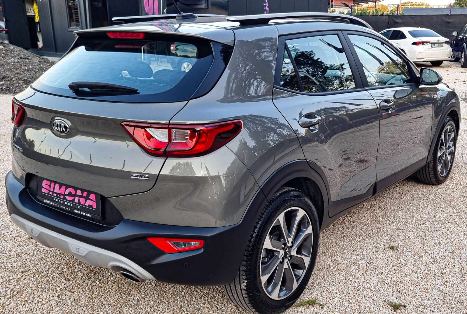 Kia Stonic 1.6CRDI  Active, снимка 3 - Автомобили и джипове - 56144819