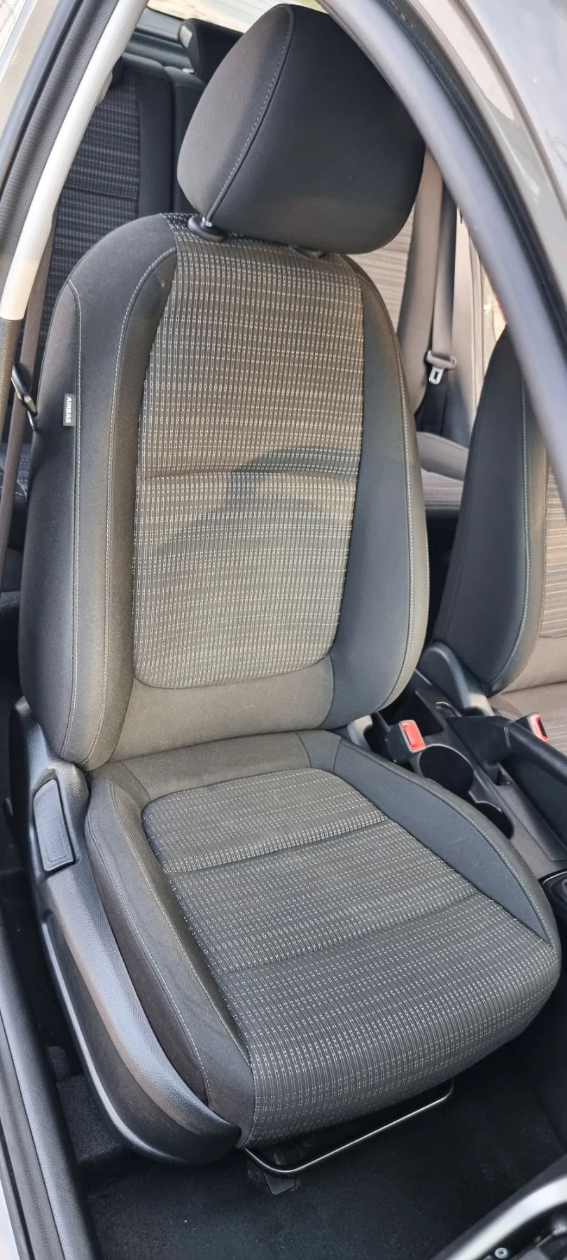 Kia Stonic 1.6CRDI  Active, снимка 15 - Автомобили и джипове - 56144819