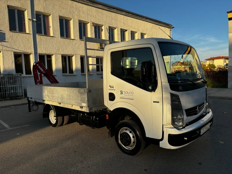 Renault Maxity 130dxi КРАН 1.8тона 4.20 м Климатик, снимка 2 - Бусове и автобуси - 47920700