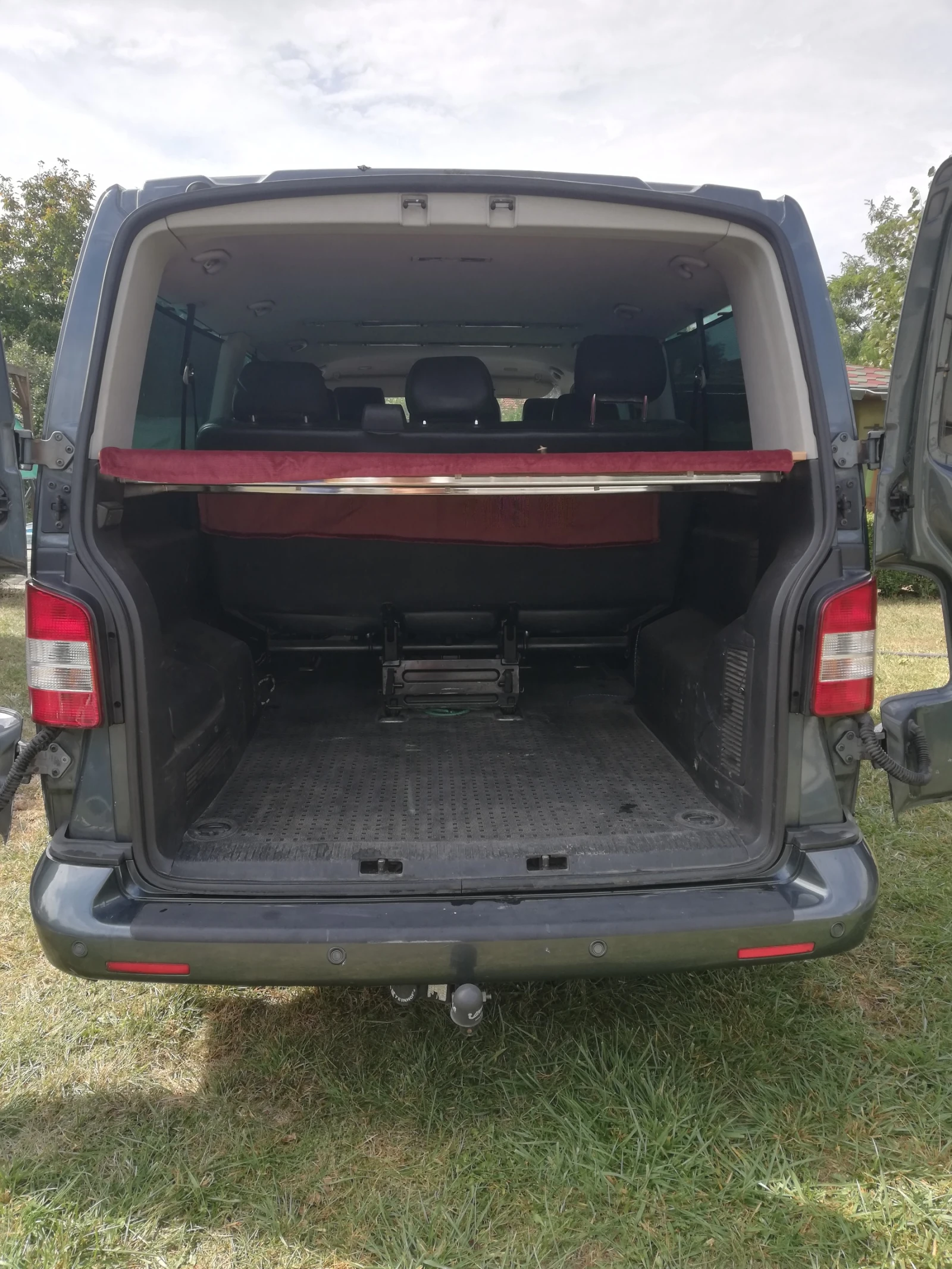 VW T5 Caravelle 2.5 TDI 4x4, снимка 9 - Бусове и автобуси - 54803979