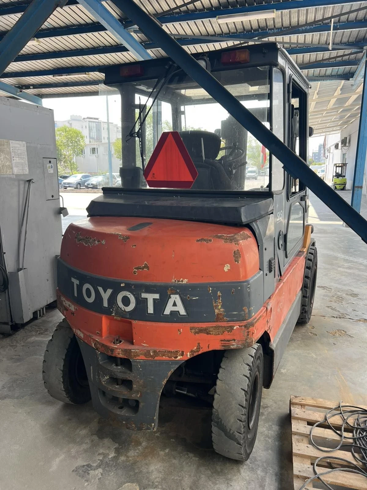 Електрокар Toyota, снимка 3 - Индустриална техника - 55957408