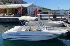 Моторна яхта Glastron 175 bowrider, снимка 1