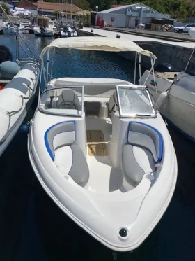       Glastron 175 bowrider