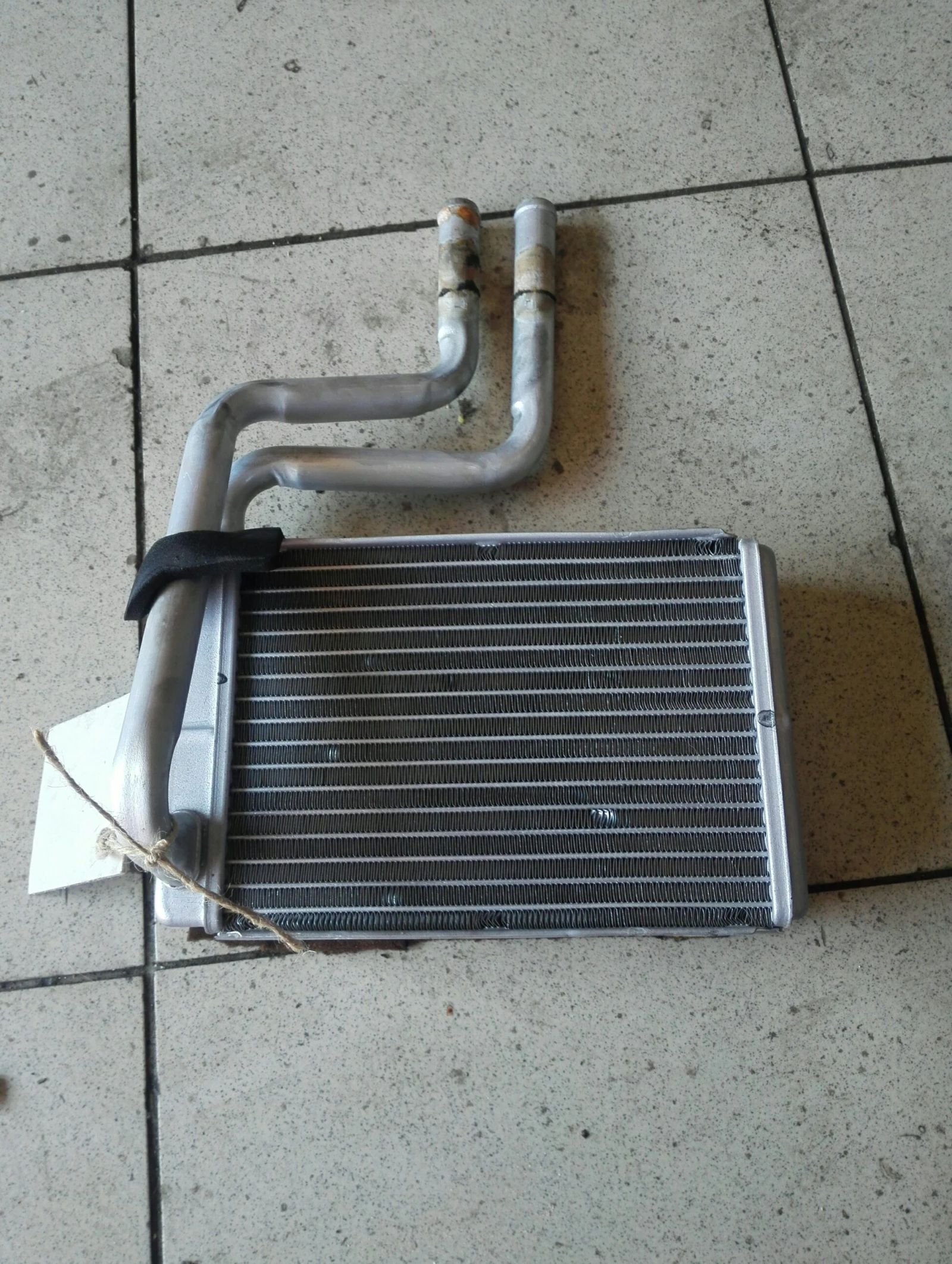 �������� ����� ���� ������ 2.0���� | Mobile.bg � ����������� 1