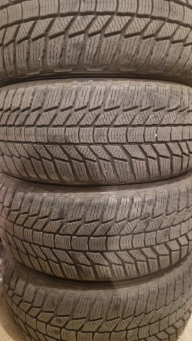 Гуми Зимни 235/55R18, снимка 10 - Гуми и джанти - 52494330
