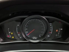 Volvo V40, снимка 8