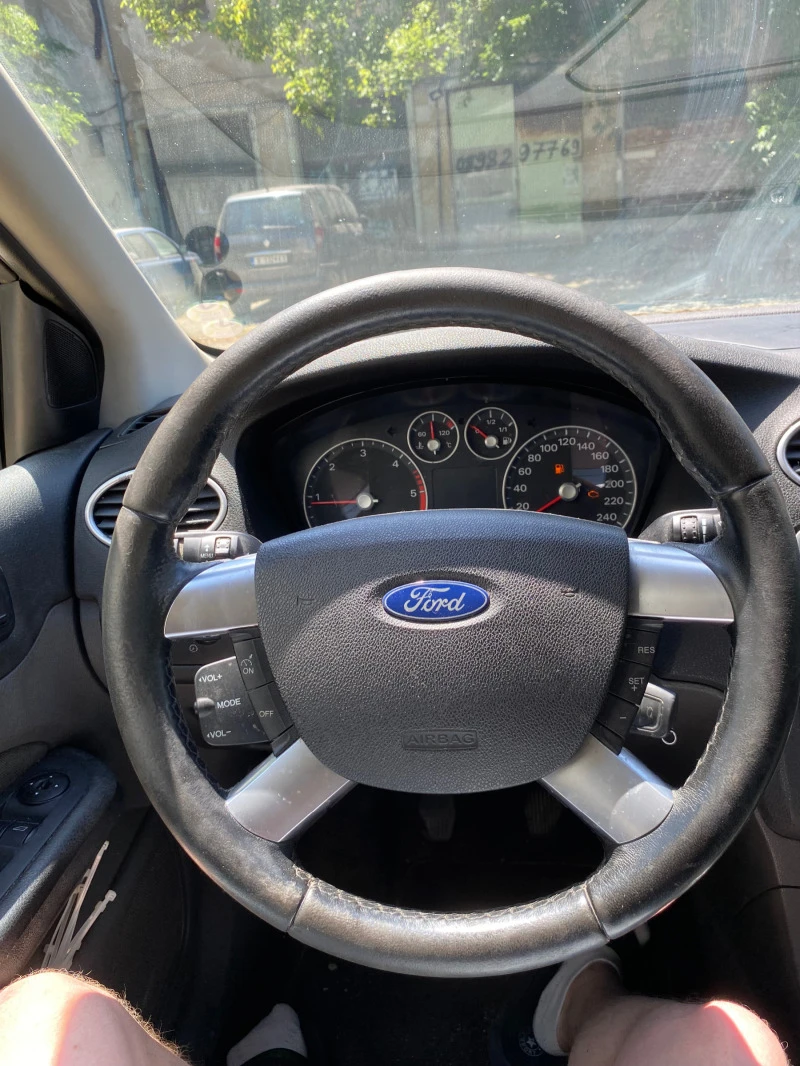 Ford Focus 1.8TDCI, снимка 5 - Автомобили и джипове - 46021436