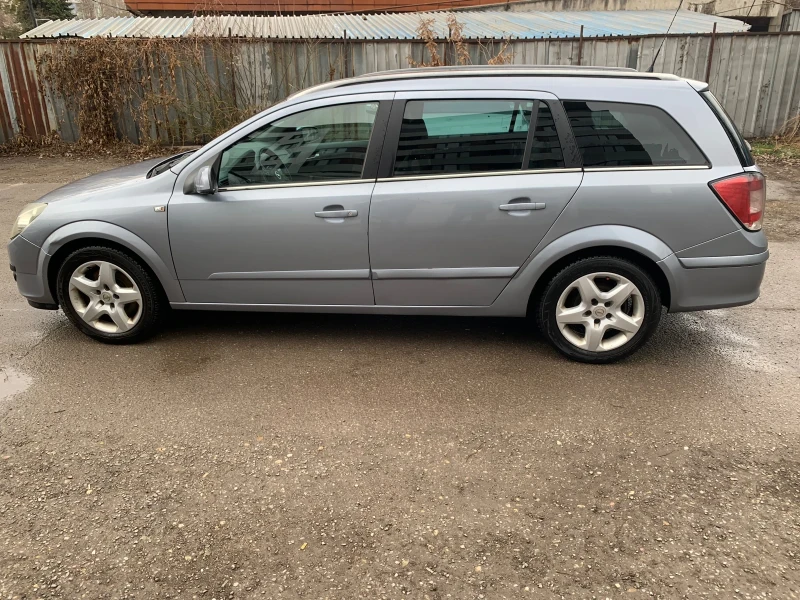 Opel Astra Station Wagon Cosmo, снимка 14 - Автомобили и джипове - 48359521