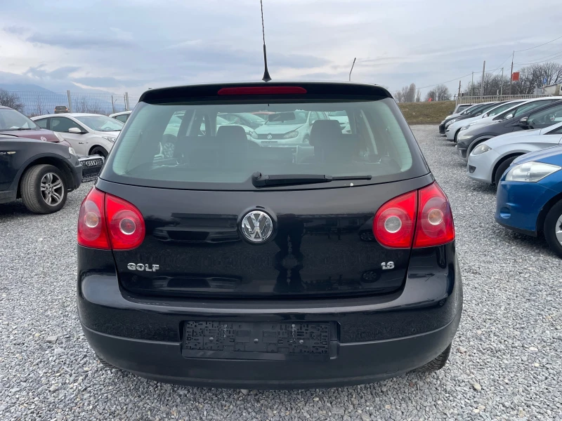 VW Golf 1.6 I GAZ, снимка 4 - Автомобили и джипове - 48973499