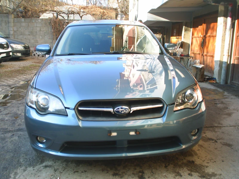 Subaru Legacy 2.5i 166k.c. 4x4, снимка 2 - Автомобили и джипове - 49043771