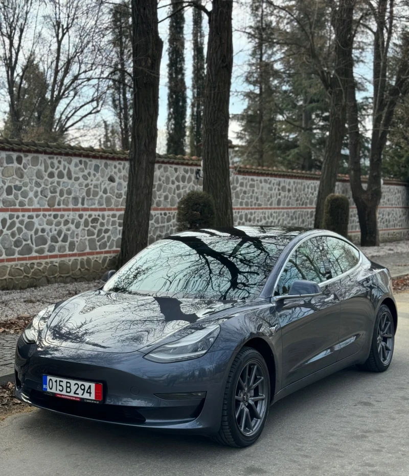 Tesla Model 3 Dual Motor * Long Range* 