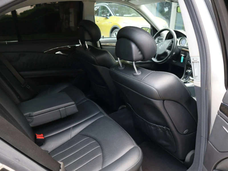 Mercedes-Benz E 55 AMG Harman Kardon/Memory/Navi/BiXenon, снимка 15 - Автомобили и джипове - 50747519