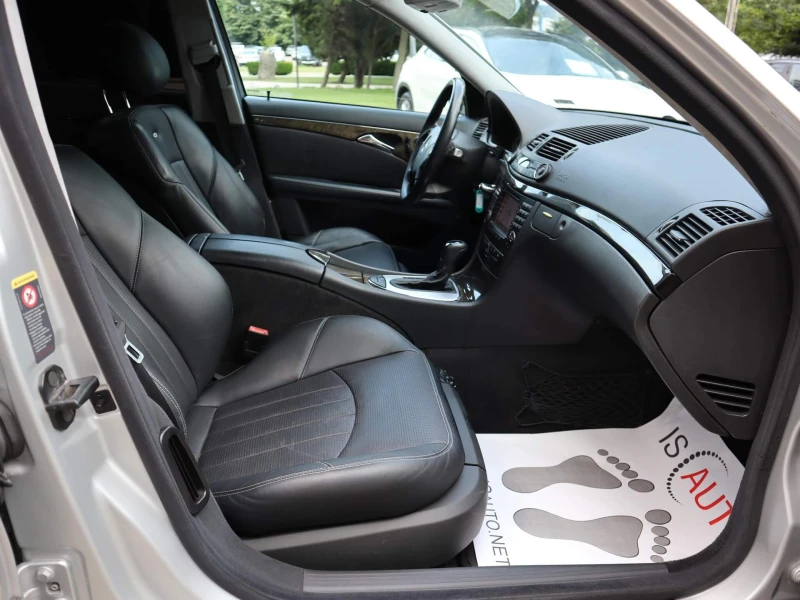 Mercedes-Benz E 55 AMG Harman Kardon/Memory/Navi/BiXenon, снимка 4 - Автомобили и джипове - 50747519