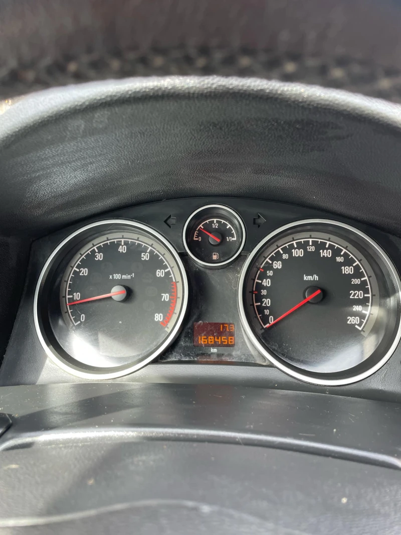 Opel Astra, снимка 12 - Автомобили и джипове - 51463076