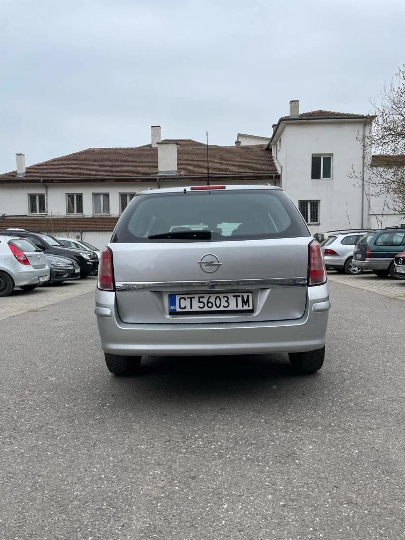 Opel Astra, снимка 4 - Автомобили и джипове - 51463076