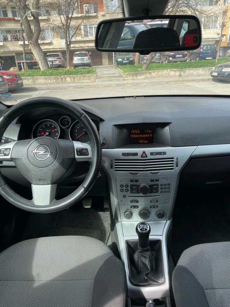 Opel Astra, снимка 15 - Автомобили и джипове - 51463076