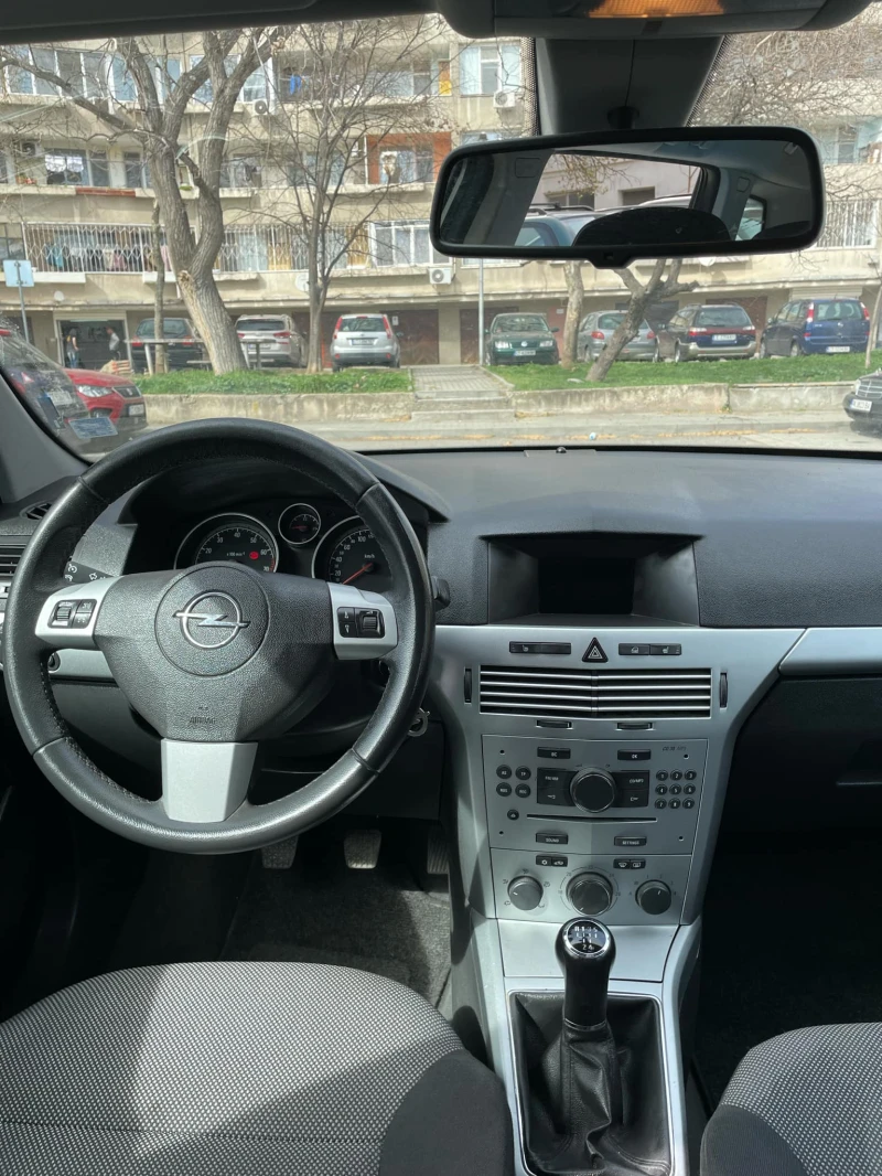 Opel Astra, снимка 9 - Автомобили и джипове - 51463076