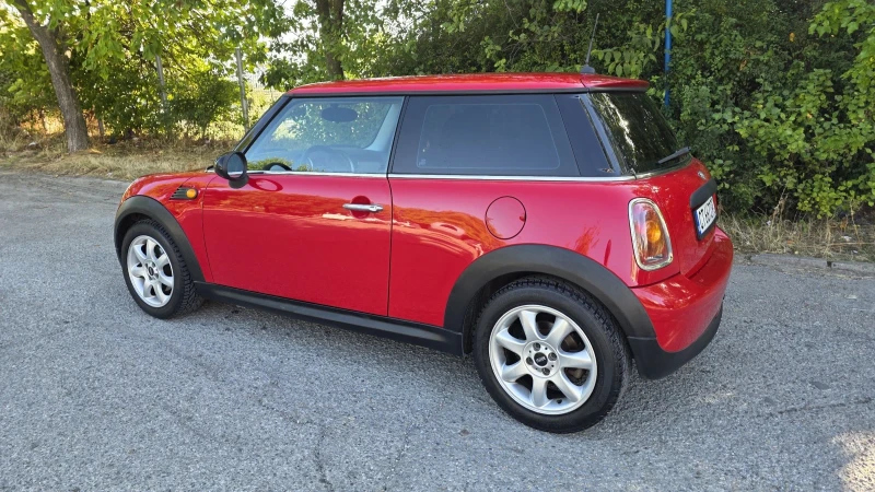 Mini One 1.4i, 94к.с., 6 скорости, снимка 2 - Автомобили и джипове - 52657452