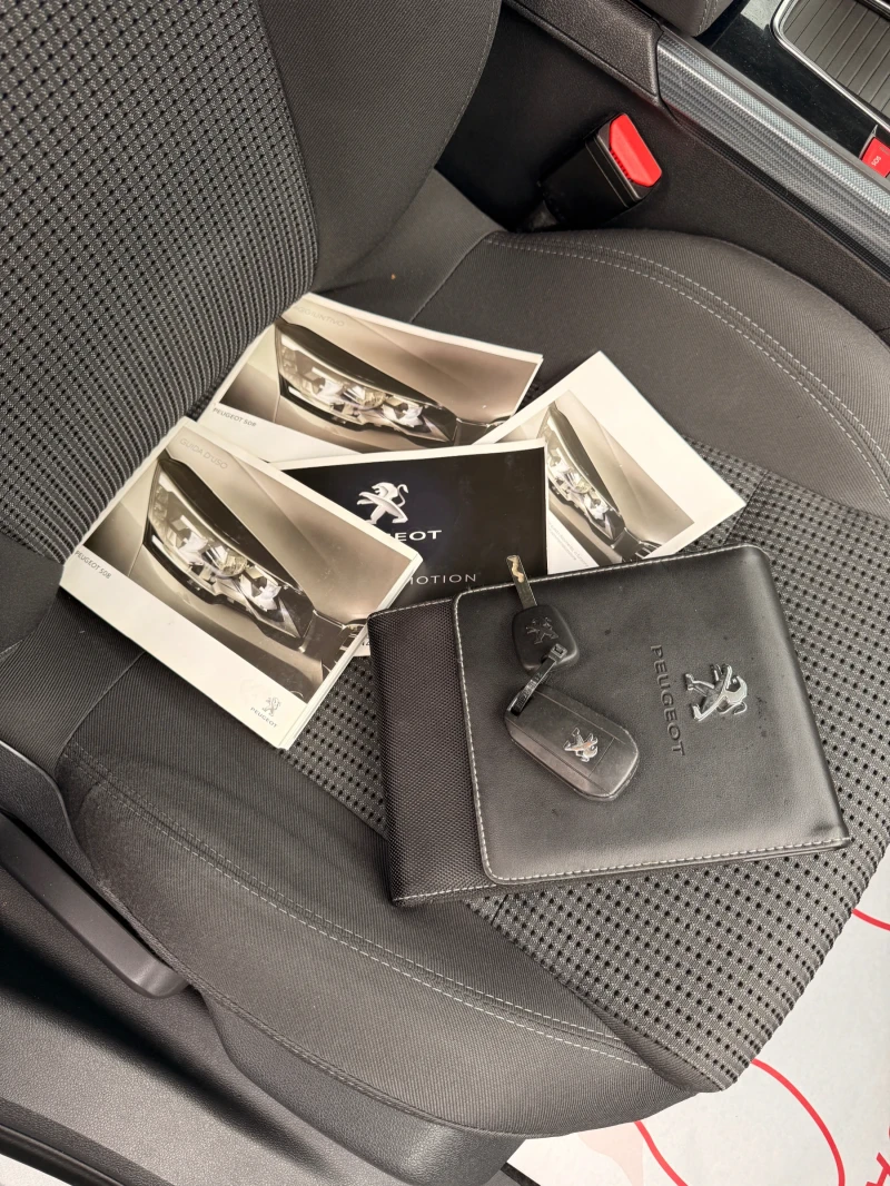 Peugeot 508 * 2.0 HDI* NAVI* PANORAMA* EURO 6B* , снимка 15 - Автомобили и джипове - 51804377