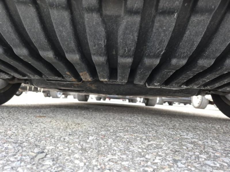 Mercedes-Benz C 300 * CARFAX * БЕЗ ПЪРВОНАЧАЛНА ВНОСКА, снимка 17 - Автомобили и джипове - 52951913