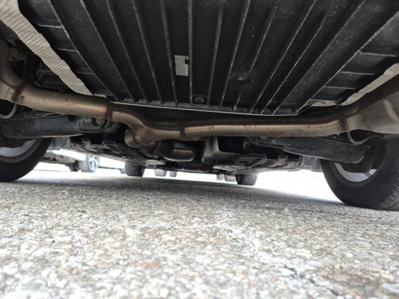 Mercedes-Benz C 300 * CARFAX * БЕЗ ПЪРВОНАЧАЛНА ВНОСКА, снимка 15 - Автомобили и джипове - 52951913