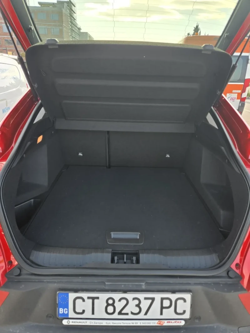 Renault Arkana, снимка 8 - Автомобили и джипове - 53206041