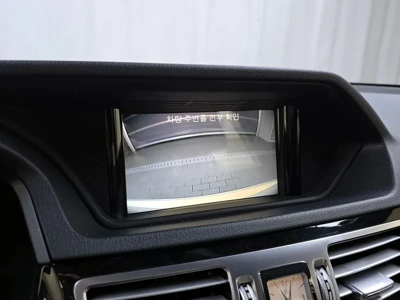 Mercedes-Benz E 220 | Mobile.bg � ����������� 15