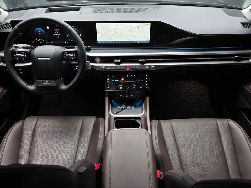 Hyundai Grandeur 1.6 Automatic, снимка 7 - Автомобили и джипове - 55891732