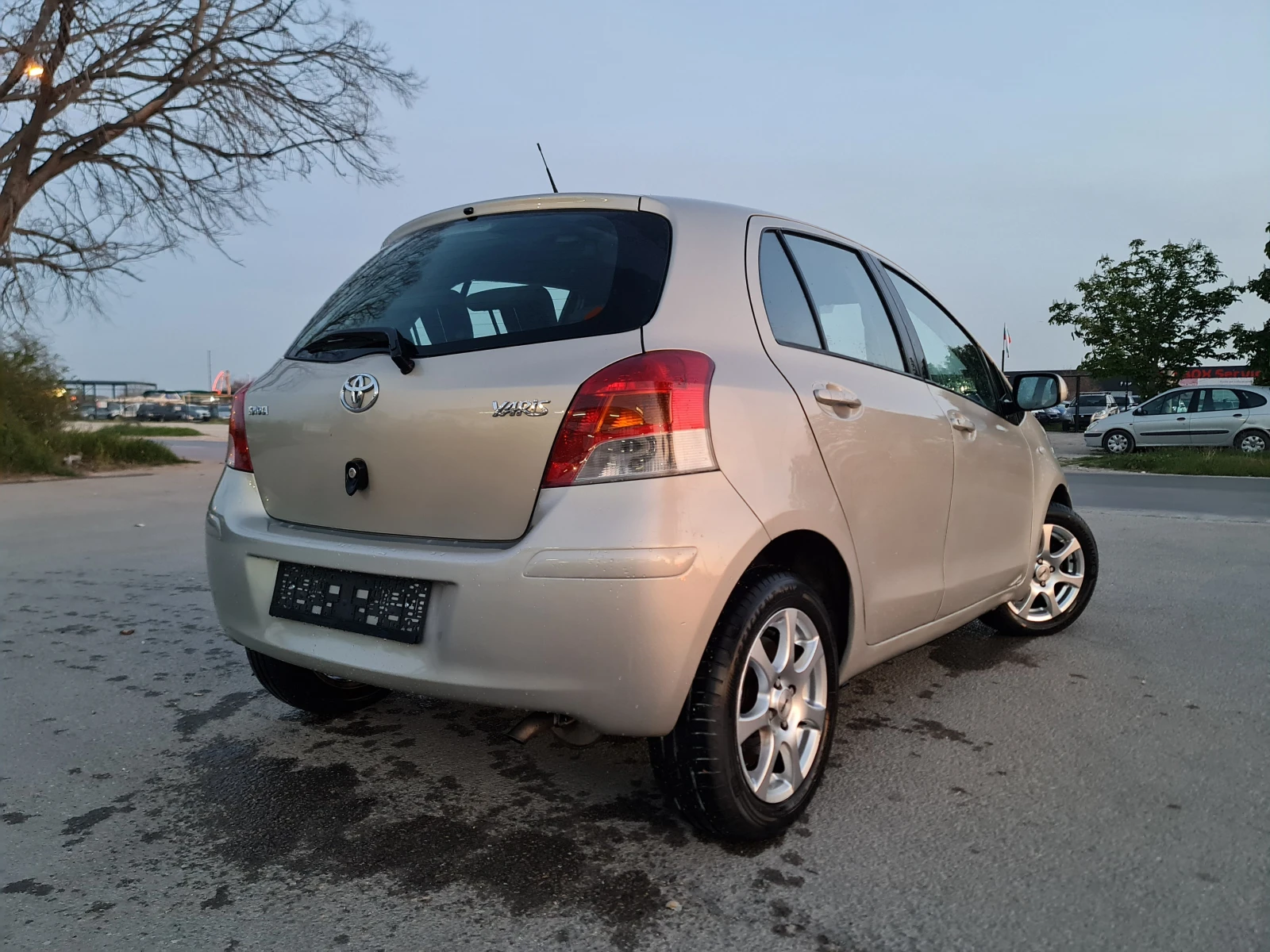 Toyota Yaris УНИКАТ/FACE LIFT - изображение 5