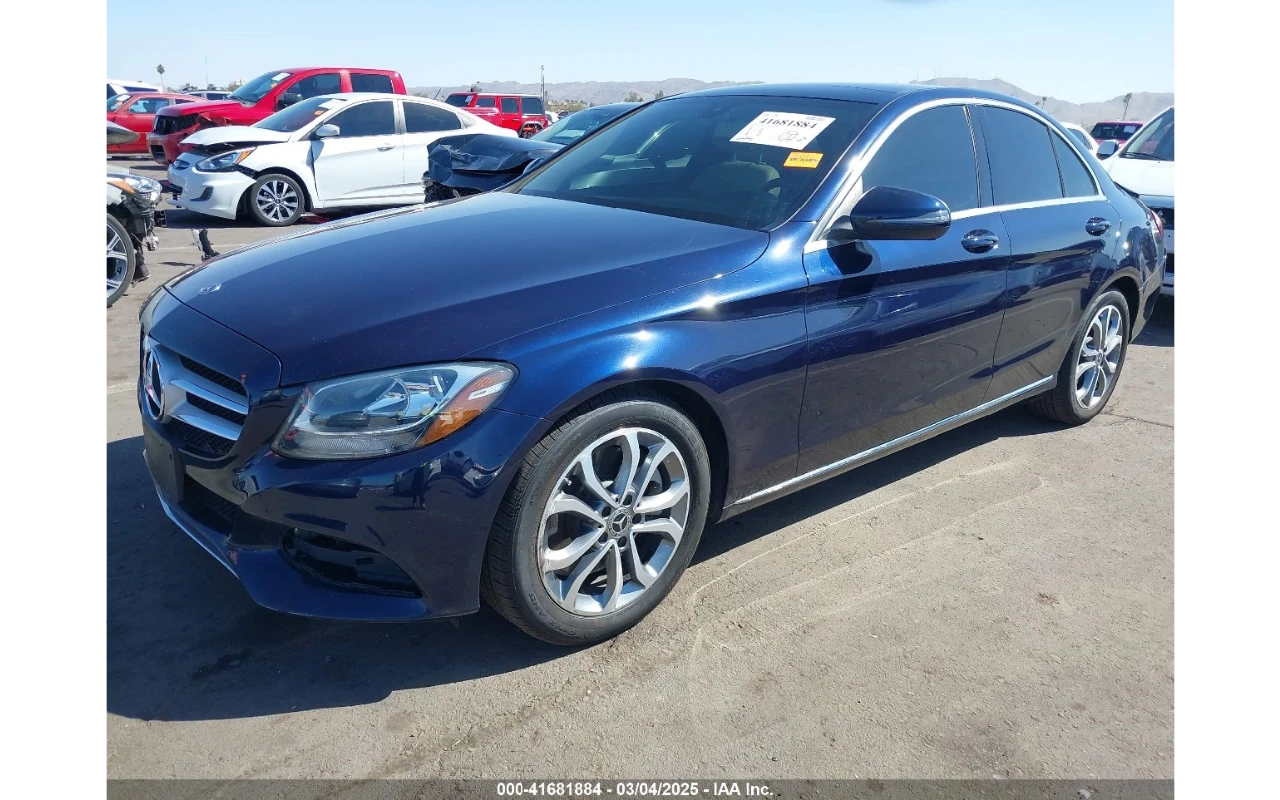 Mercedes-Benz C 300 2.0L * RWD * ЛИЗИНГ - изображение 3